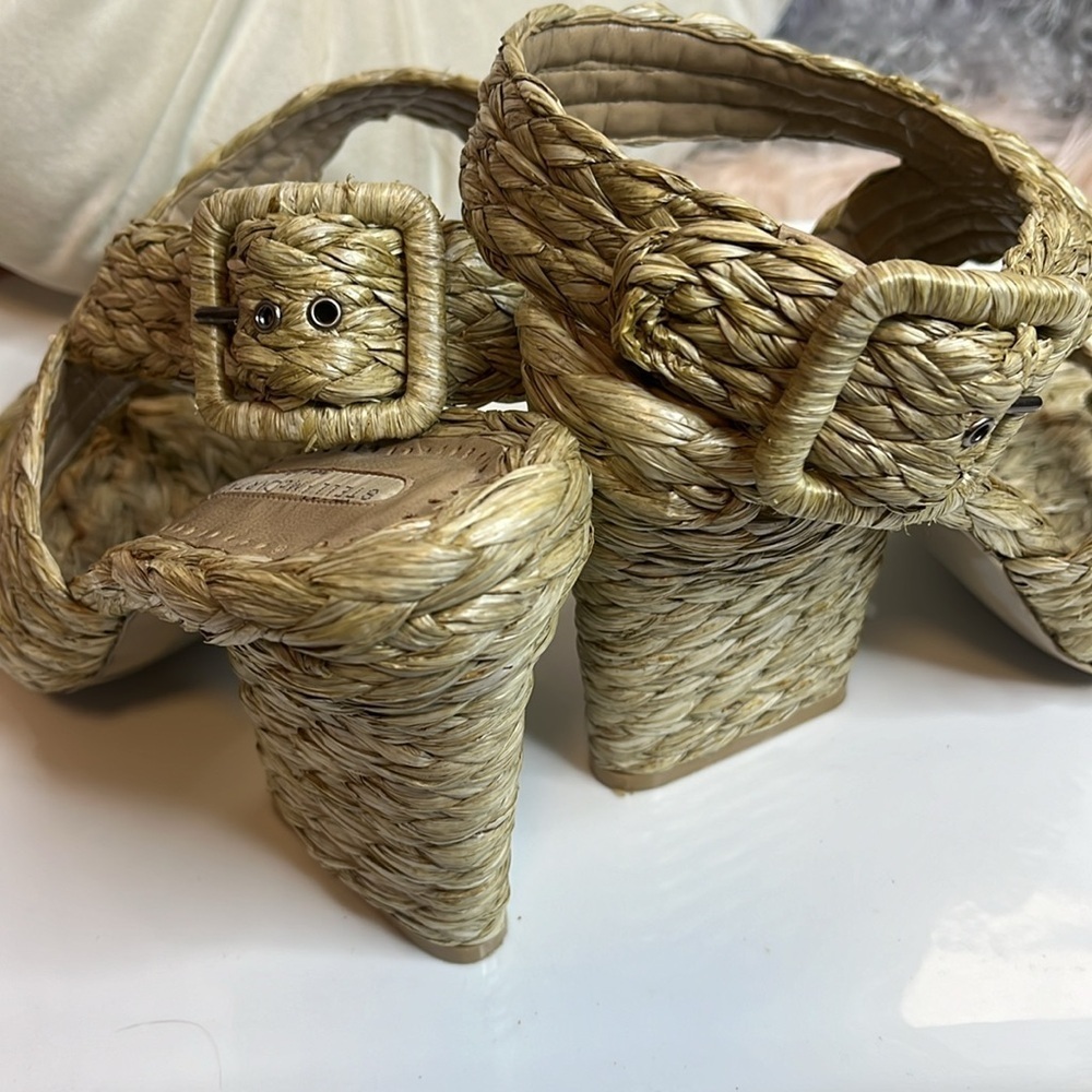 *💚♻️HOST PICK♻️🎉STELLA MCCARTNEY RAFFIA VINTAGE HEELS - Picture 6 of 11